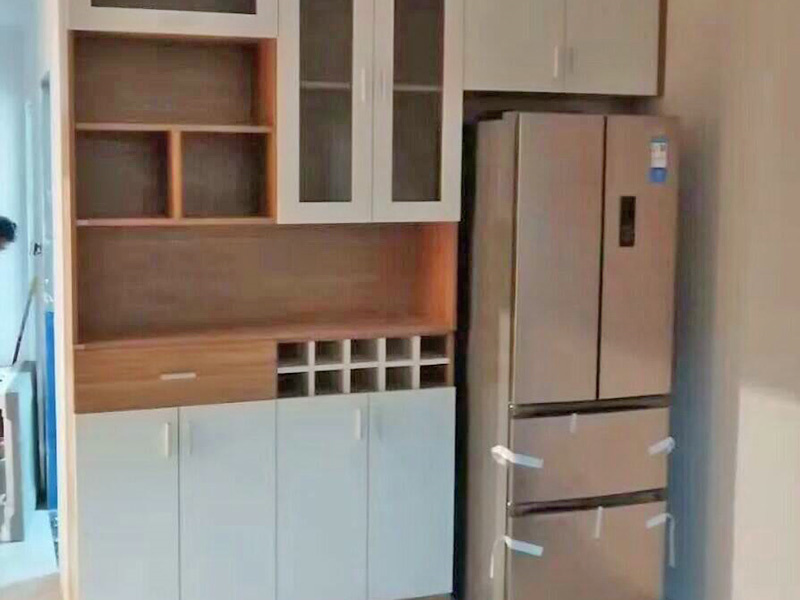 嵌入冰箱餐边柜